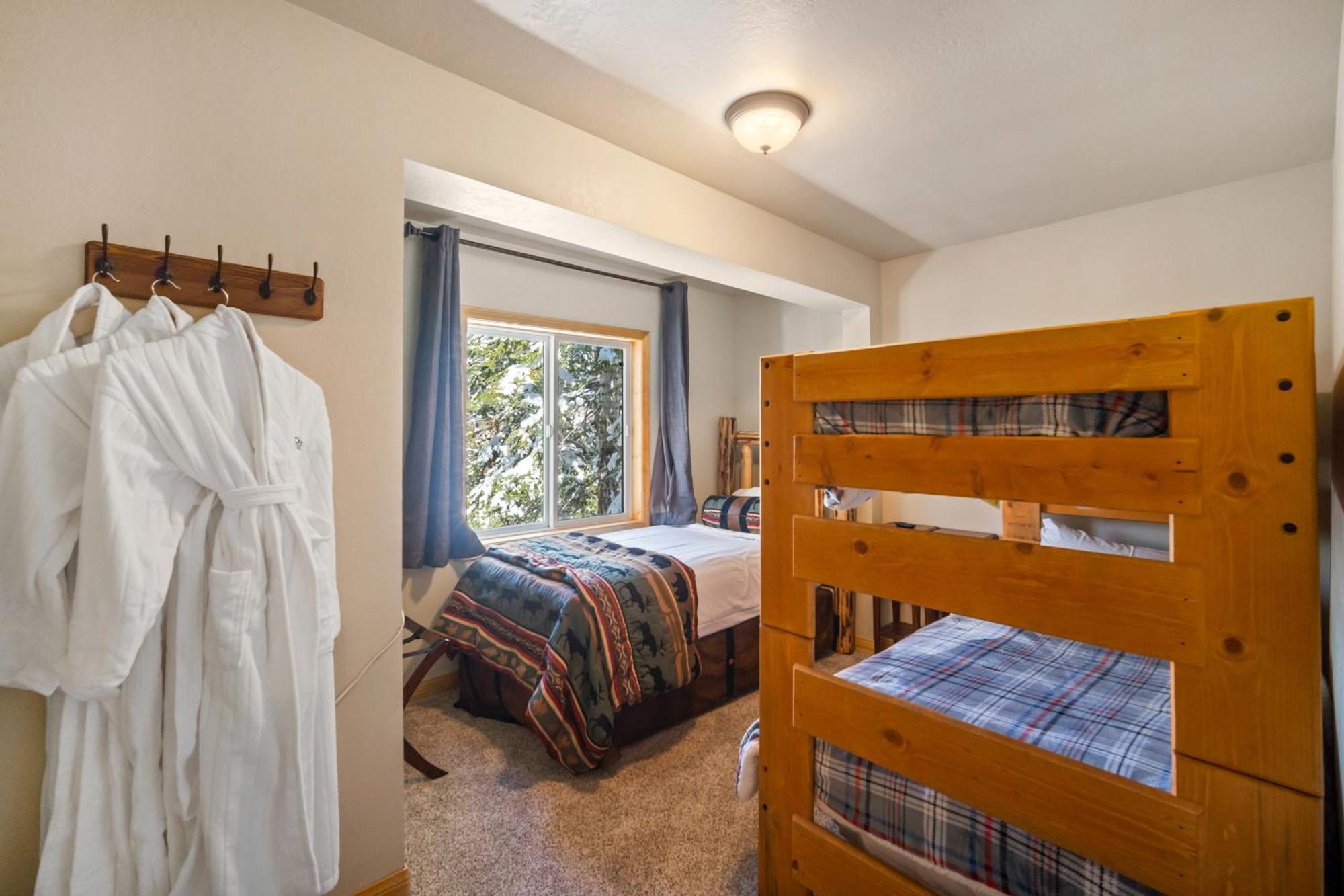 Timber Ridge Resort By 101 Great Escapes Mammoth Lakes Room photo