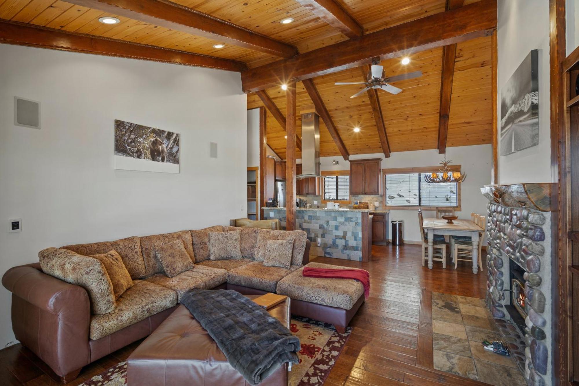 Timber Ridge Resort By 101 Great Escapes Mammoth Lakes Room photo